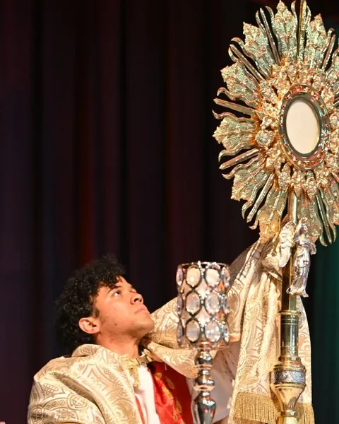 Padre Yasid Salas