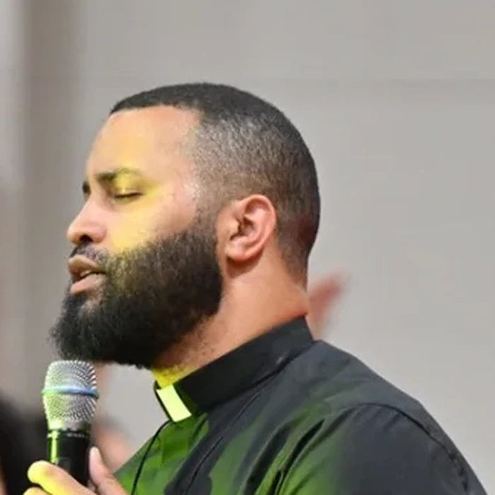 Padre Starli J. Castaños