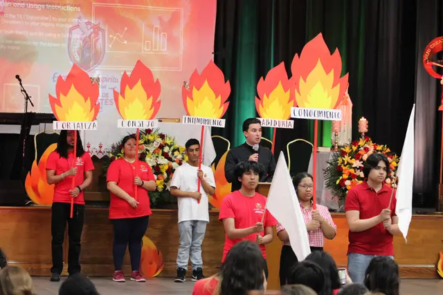 Foto 2 de la Gran Vigilia de Pentecostés 2026