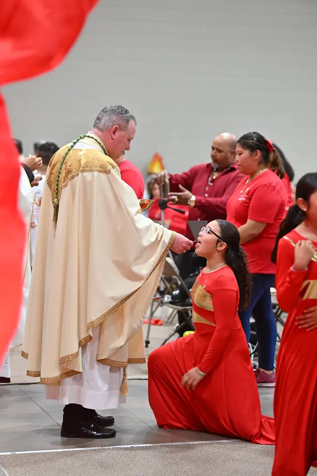 Foto 34 de la Gran Vigilia de Pentecostés 2026