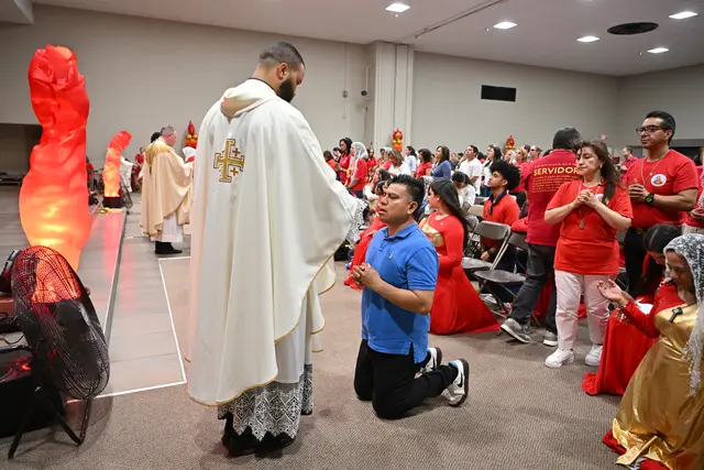 Foto 35 de la Gran Vigilia de Pentecostés 2026