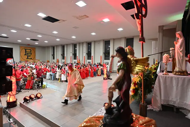 Foto 36 de la Gran Vigilia de Pentecostés 2026