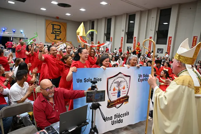 Foto 42 de la Gran Vigilia de Pentecostés 2026