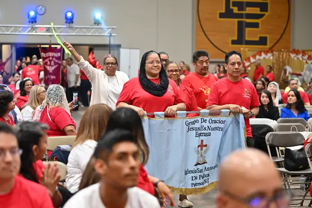 Foto 46 de la Gran Vigilia de Pentecostés 2026
