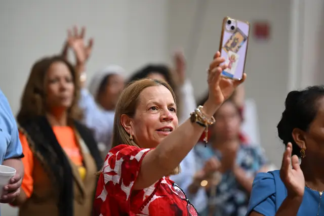 Foto 58 de la Gran Vigilia de Pentecostés 2026