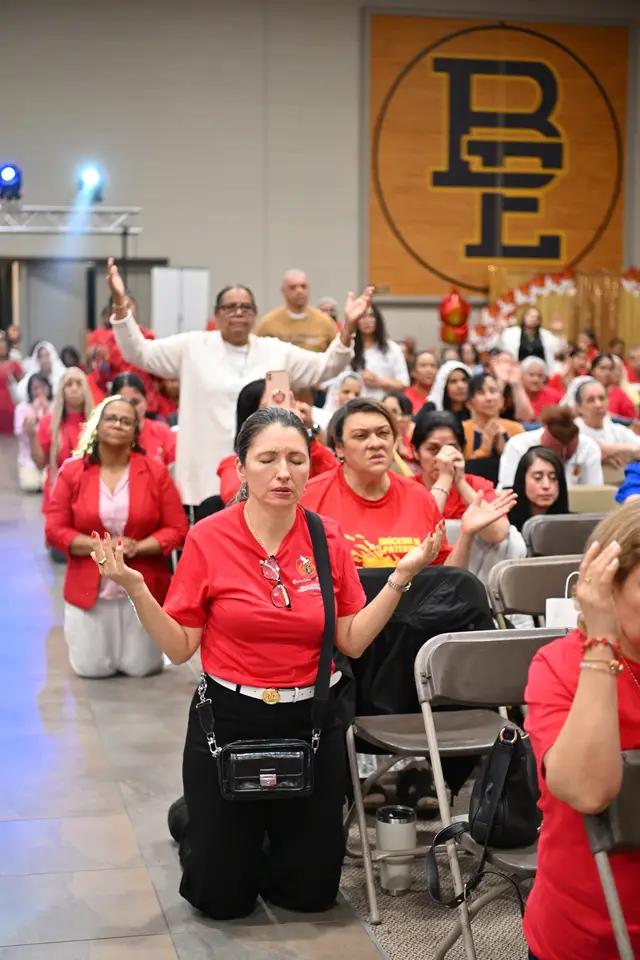 Foto 61 de la Gran Vigilia de Pentecostés 2026