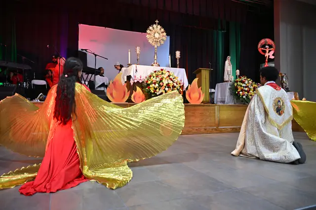 Foto 74 de la Gran Vigilia de Pentecostés 2026
