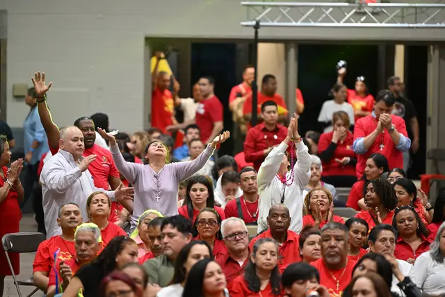 Foto 94 de la Gran Vigilia de Pentecostés 2026