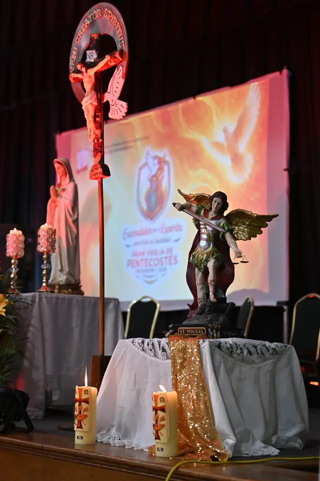 Foto 121 de la Gran Vigilia de Pentecostés 2026
